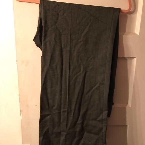 Grey Pinstripe Apt. 9 Trousers - EUC - Sz 16 - Picture 6 of 6
